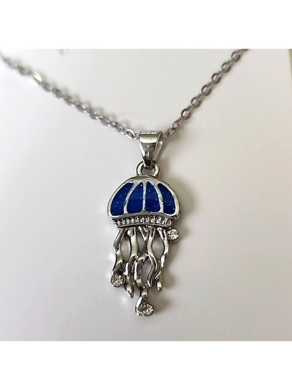 JellyFish Necklace Lobsterclasp chain 19 inch Chain